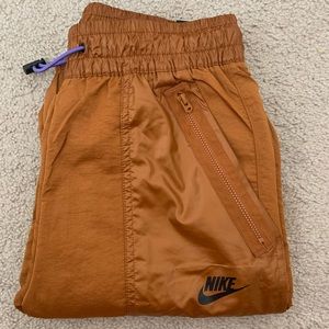 Nike Windrunner Pants